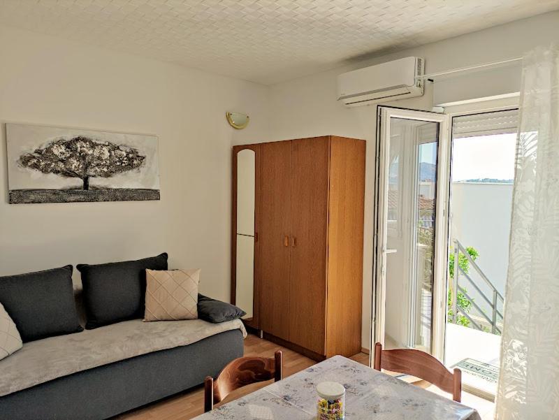 Apartmani Mila A1 & A2 & 3 Trogir Dış mekan fotoğraf